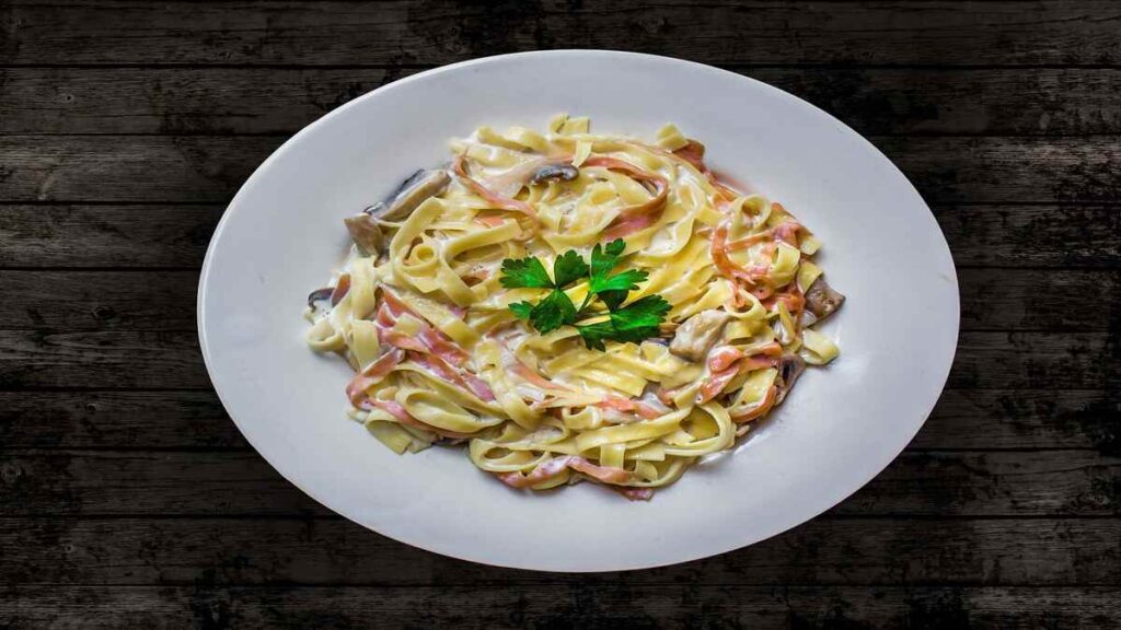 Zoodle Carbonara Recipe: A Healthy Twist on a Classic Italian Favorite