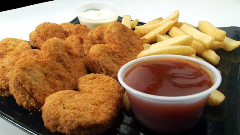 Homemade Chicken Nuggets Recipe: Crispy, Juicy, and Irresistible