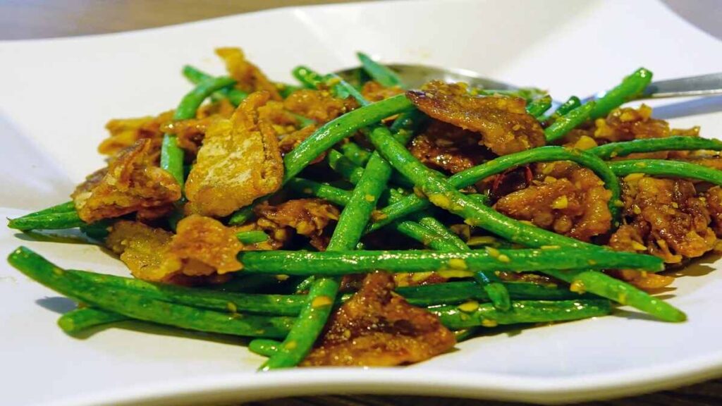 Asian-Style Stir-Fried Green Beans Recipe