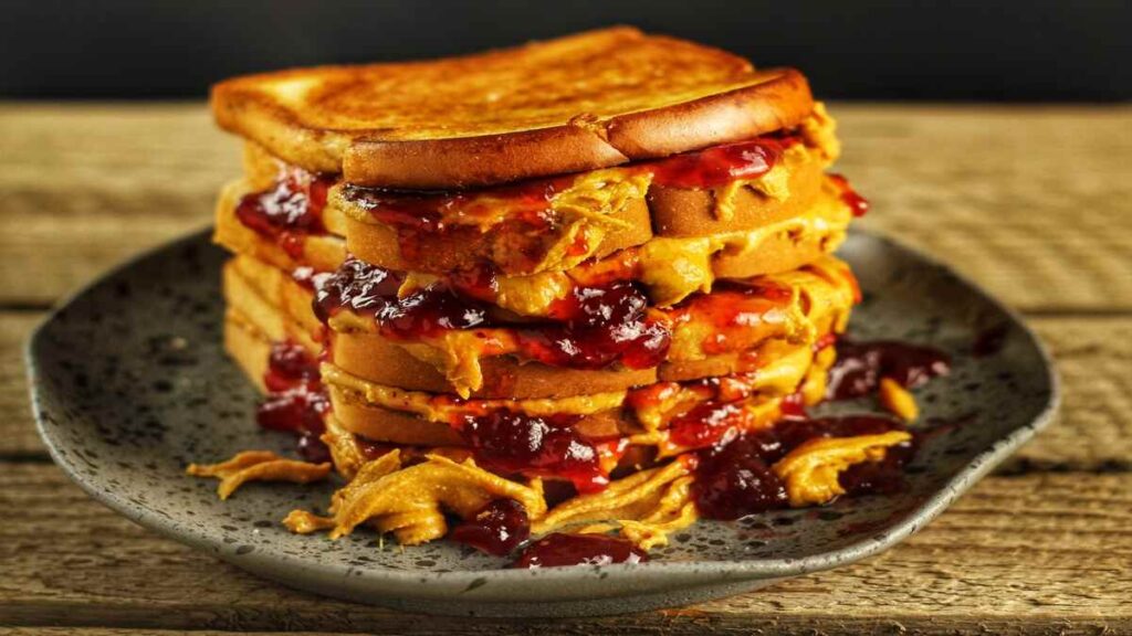 Fried Peanut Butter and Jelly Sandwich Recipe: A Comfort Food Classic with a Twist