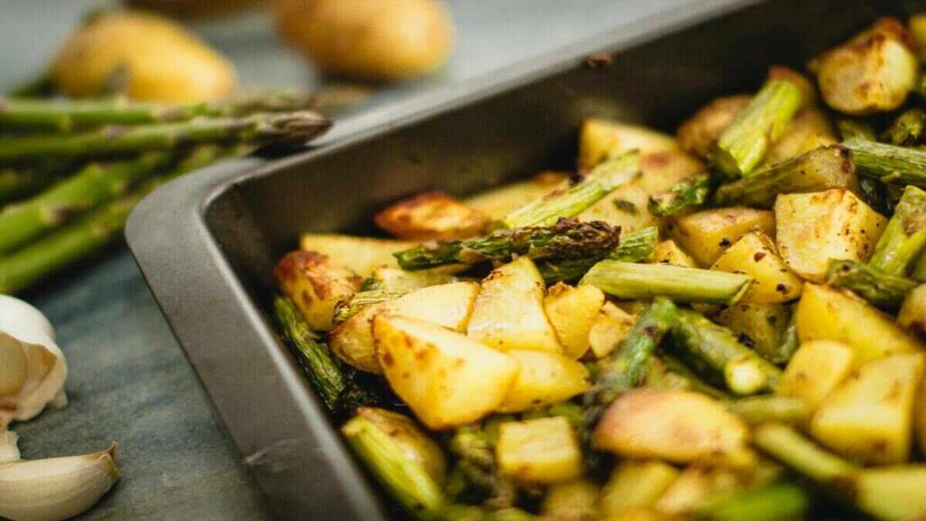 Crispy Smashed Potatoes Recipe: A Perfect Side Dish for Any Meal