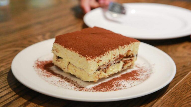 Sweet Egg Custard Recipe: A Creamy and Classic Dessert