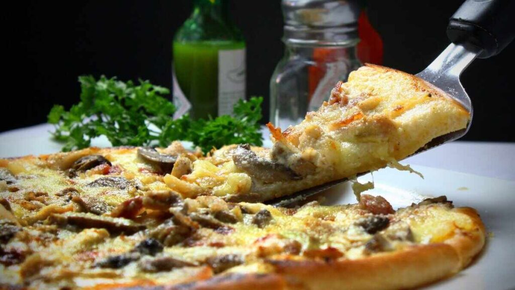 Mouthwatering Mushroom Pizza Recipe: A Delight for Every Pizza Lover