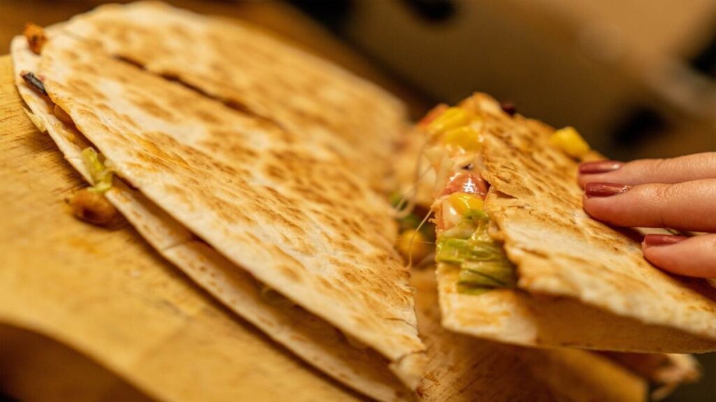 Mushroom and Spinach Quesadillas Recipe: A Healthy and Flavorful Delight