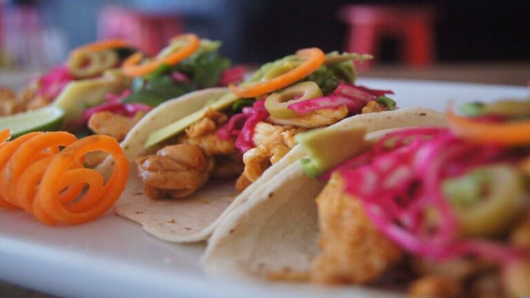 Crispy Chicken Tacos Recipe: A Flavorful Crunch in Every Bite