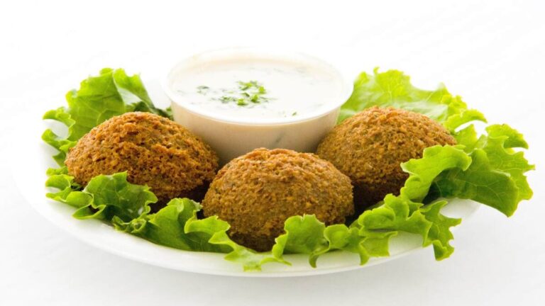 Baked Falafel Recipe:Crispy, Healthy, and Bursting with Flavor