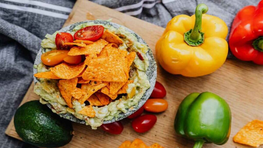 Guacamole and Chips Recipe:A Perfect Pairing for Any Occasion