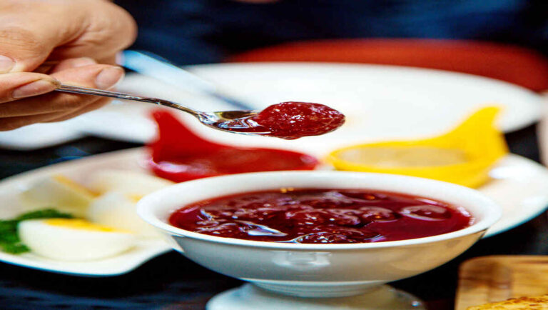 Cranberry BBQ Sauce Recipe: A Sweet & Tangy Twist on Classic Barbecue